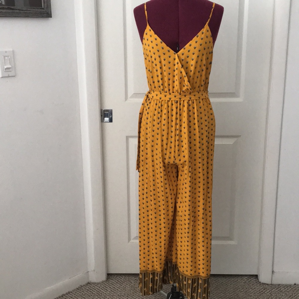 Xhilaration Jumpsuit Size S